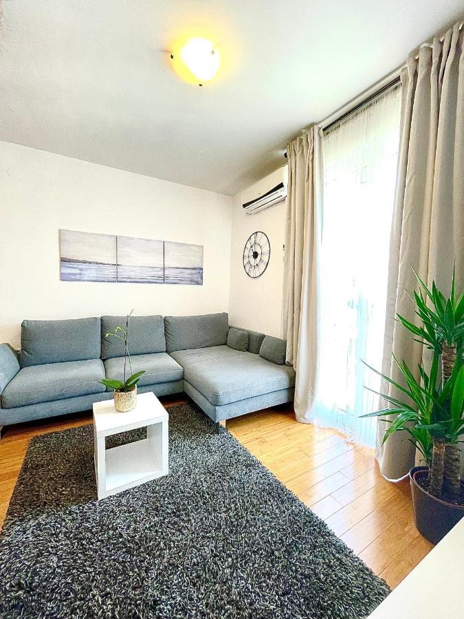 Emili Apartman Zára Kültér fotó